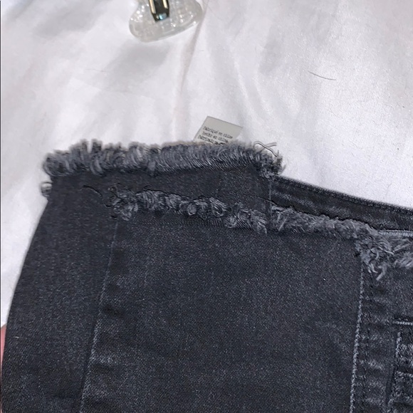 Black Ripless Jeans - Picture 4 of 4